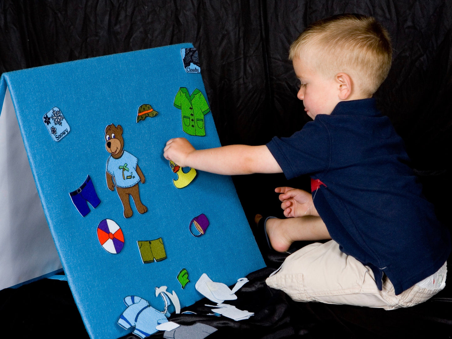 Single Sided Felt Board with Storage Pocket  14"x15"
